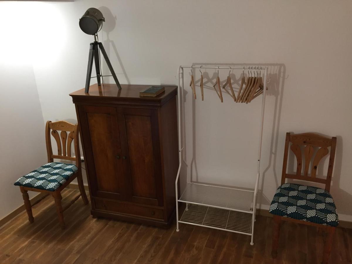 Caveau 1751 Niedermorschwihr Bagian luar foto